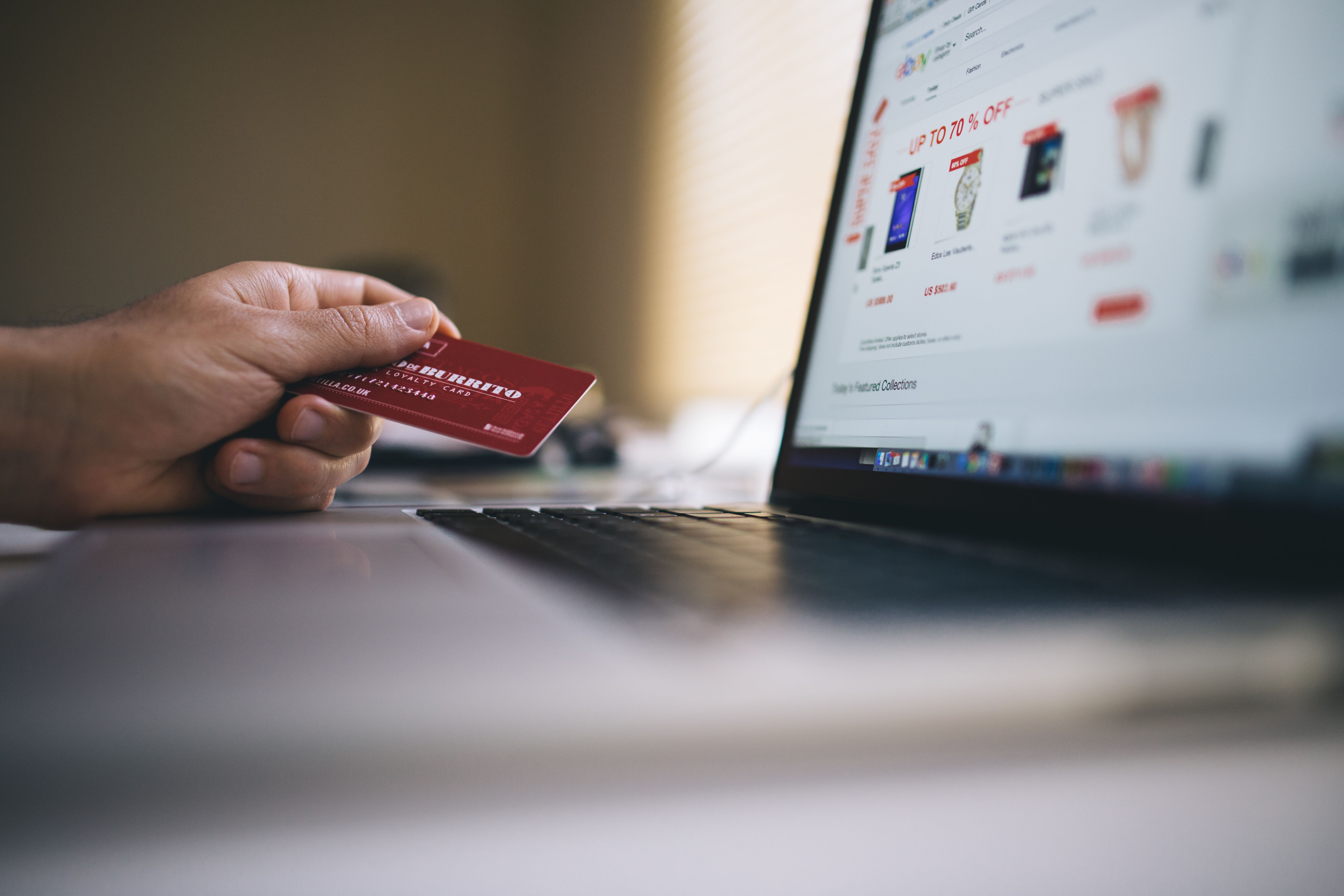 How Ecommerce Sellers Can Manage International Payments and Supplier Payouts