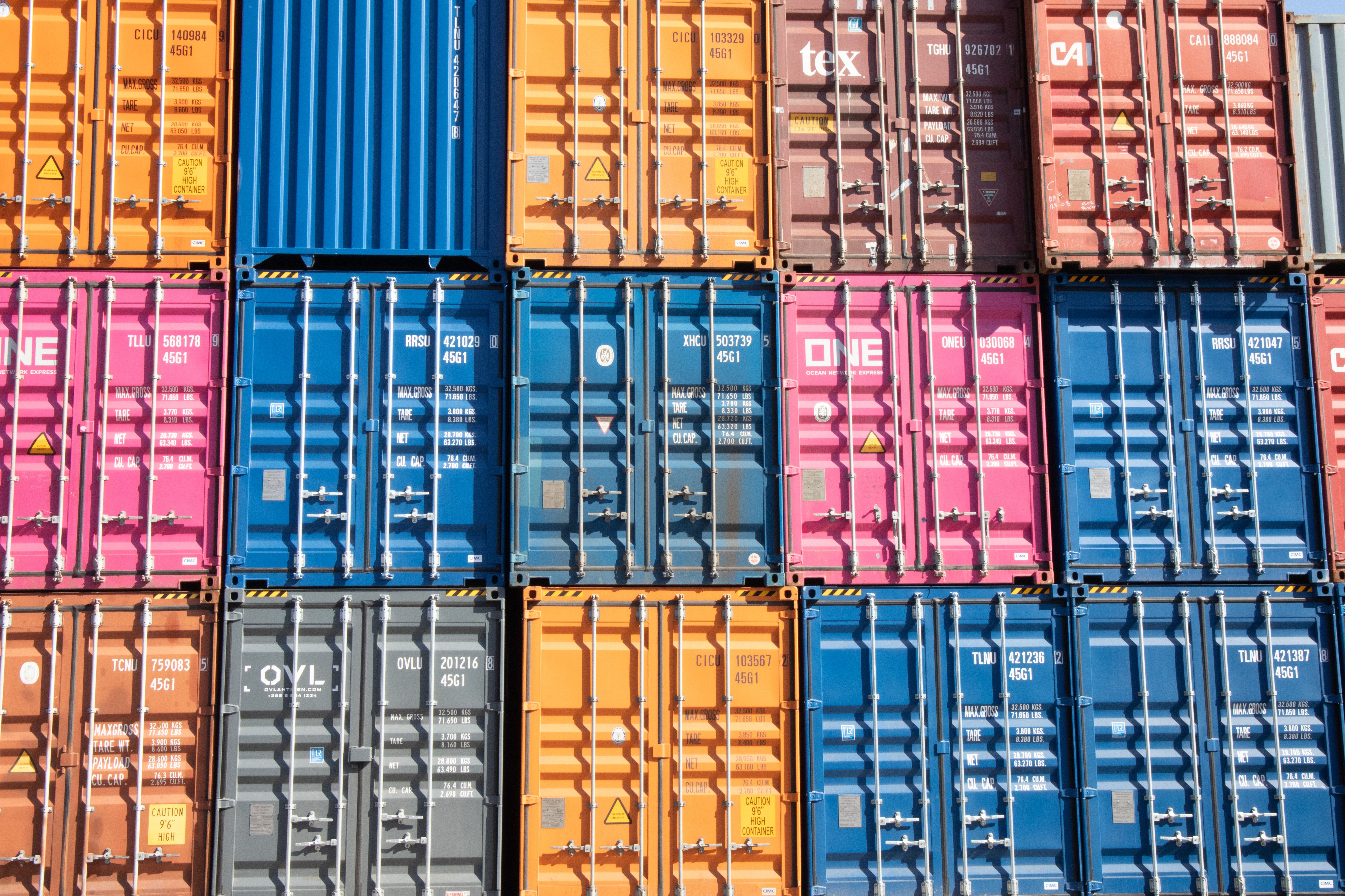 How Fashion Importers Can Source and Pay for Bulk Inventory from Turkey and China (2026 Guide)