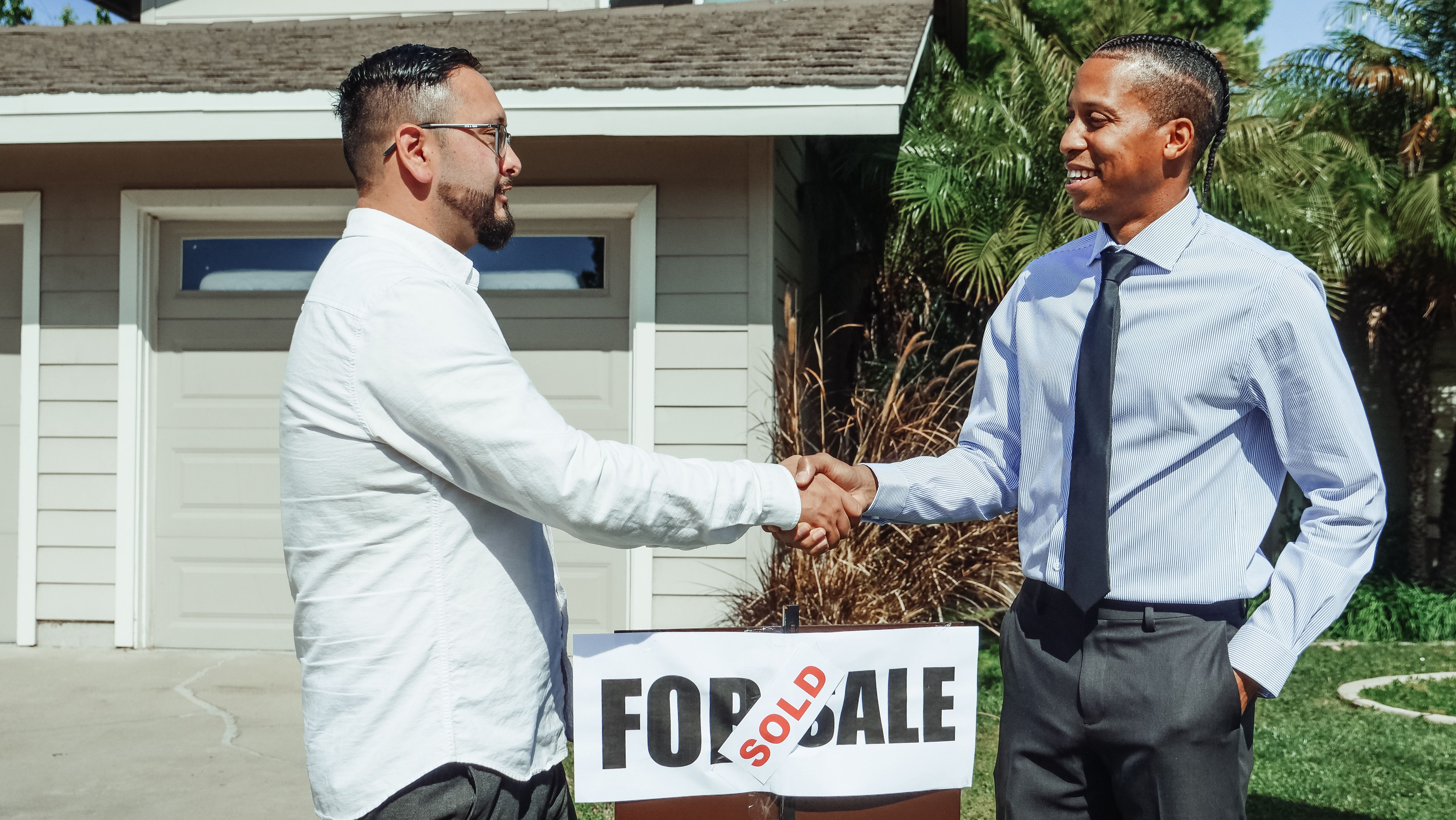How Real Estate Investors Can Make Cross-Border Property Payments Without Hidden Fees