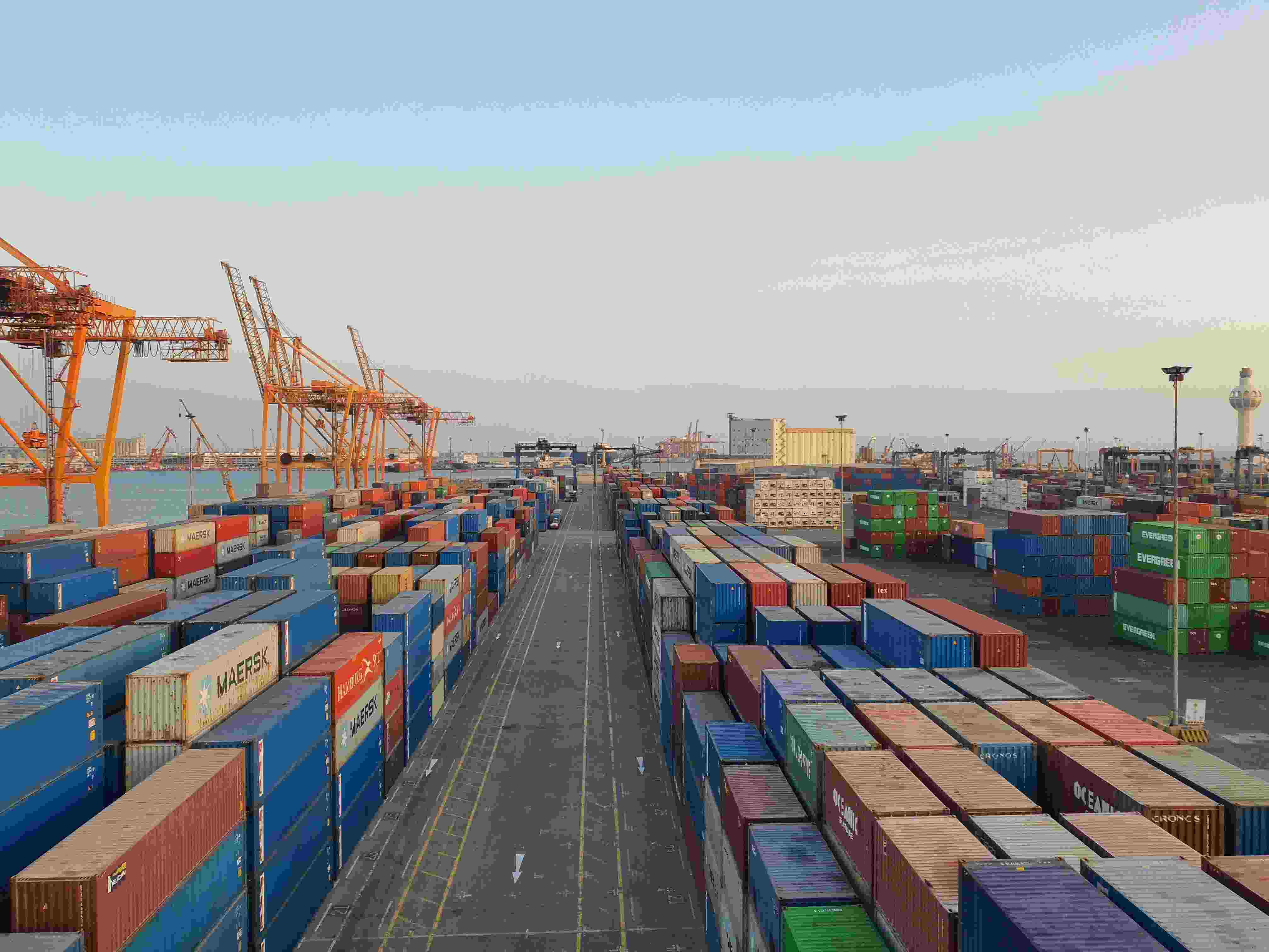 How Car Importers Can Time Their Payments to Beat Shipping Schedules and Demurrage Fees